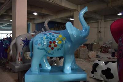 广西彩绘招财玻璃钢大象雕塑定制公司
