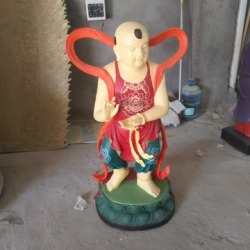 广西木雕佛像与玻璃钢新款佛像 工艺传承与创新融合