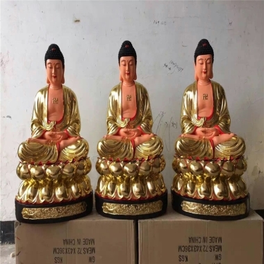 广西玻璃钢三宝佛雕塑 供应、定制与价格解析
